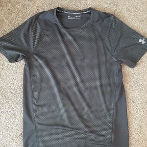 Under Armour Dri-fit tee shirt